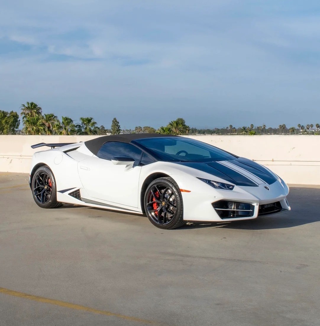 Lamborghini Huracán Spyder — White